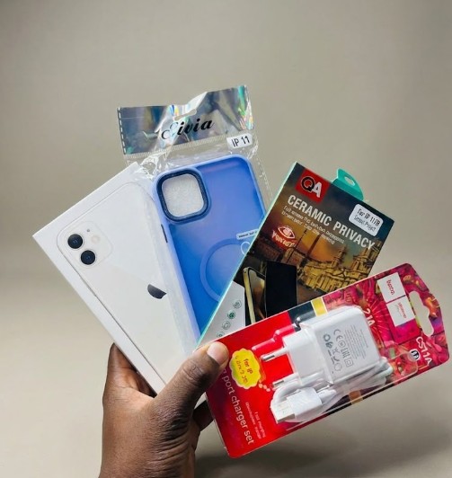 iPhone 11 Combo Special